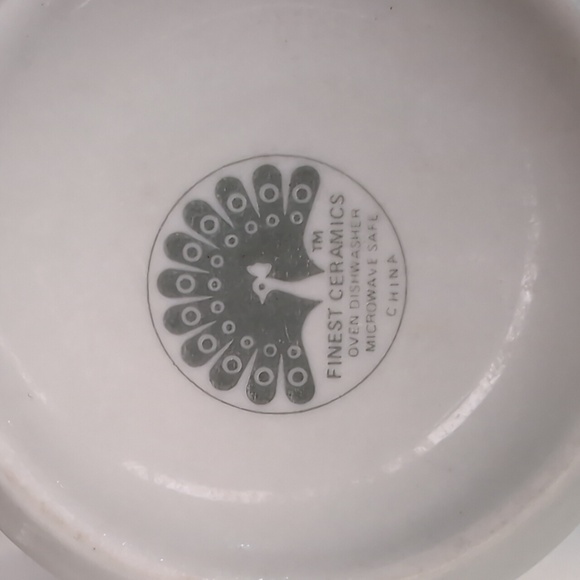 Vintage Finest Ceramics Floral mug set - Picture 4 of 8